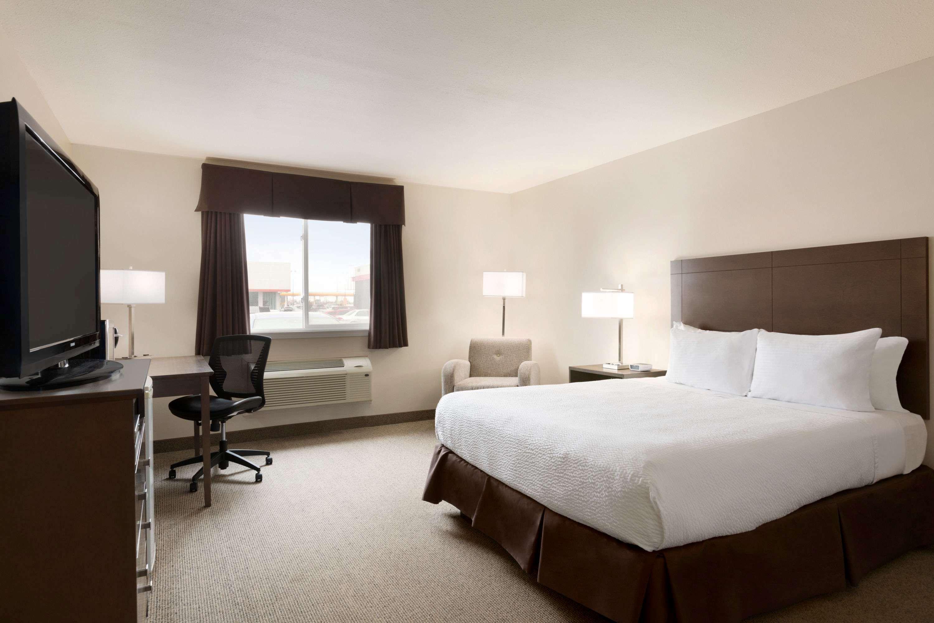 Days Inn By Wyndham Steinbach Extérieur photo