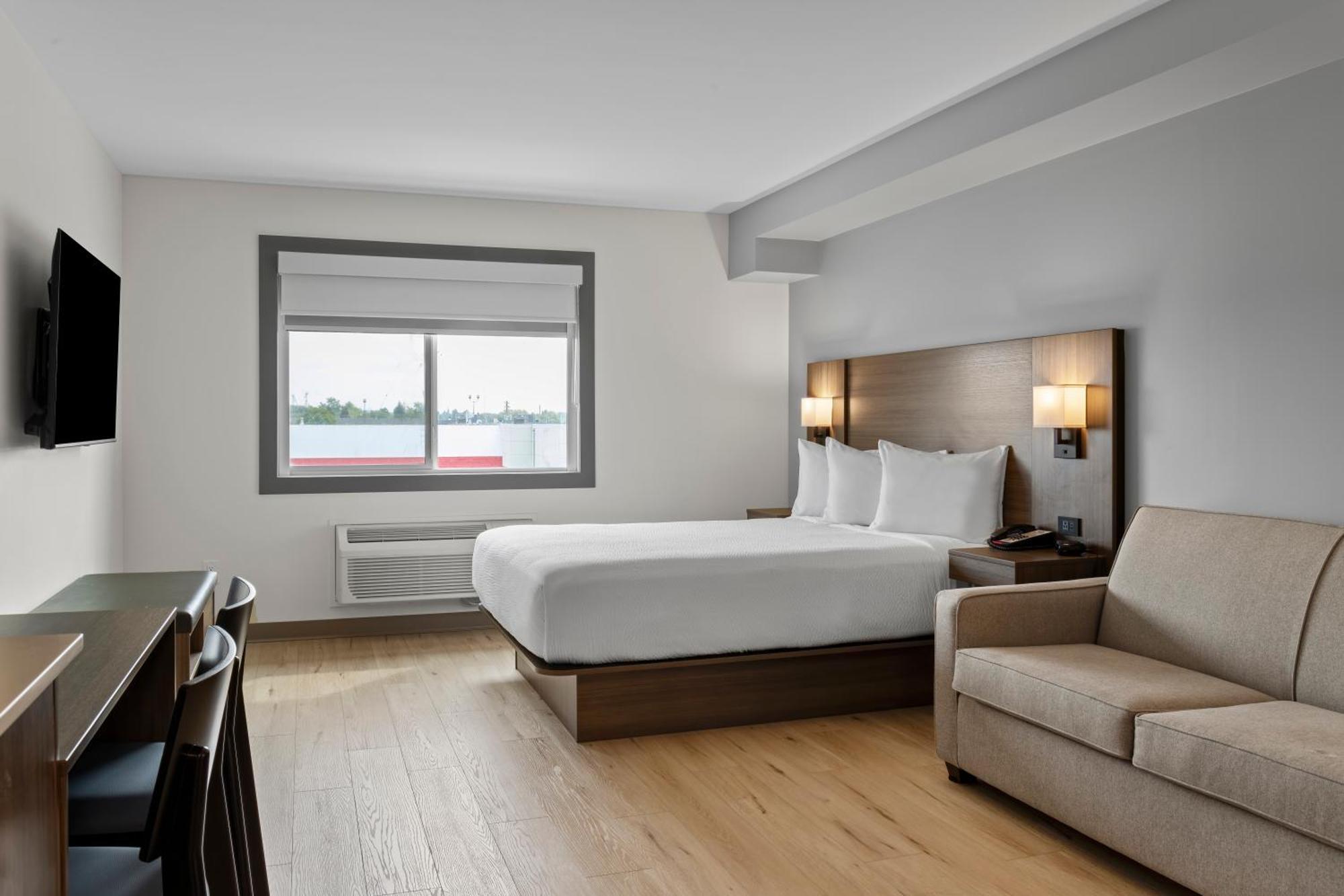 Days Inn By Wyndham Steinbach Extérieur photo