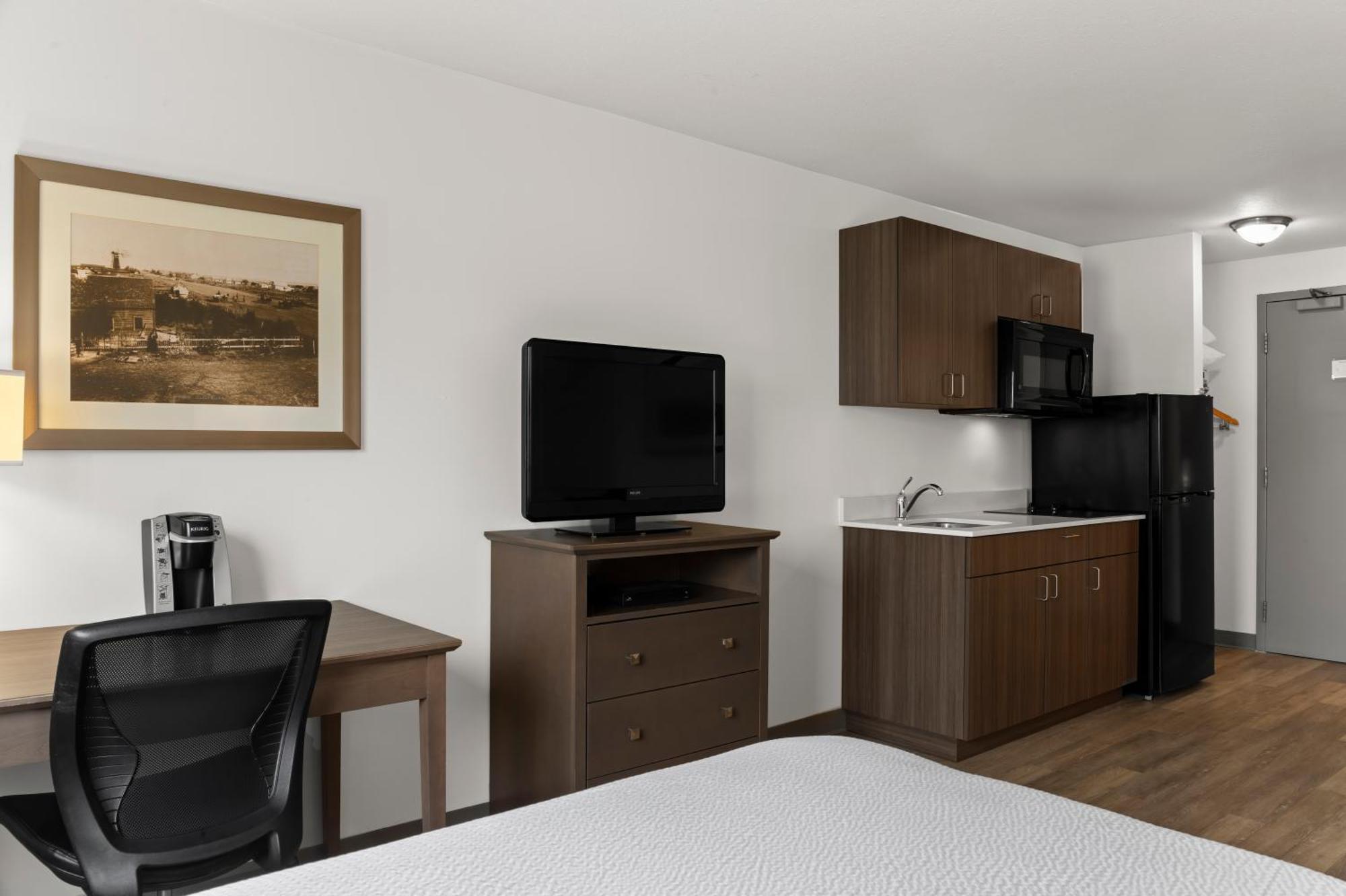 Days Inn By Wyndham Steinbach Extérieur photo