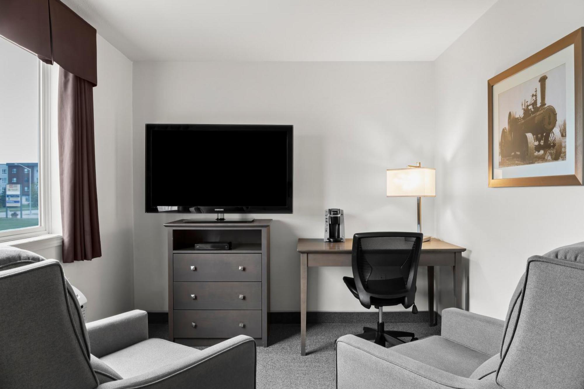 Days Inn By Wyndham Steinbach Extérieur photo
