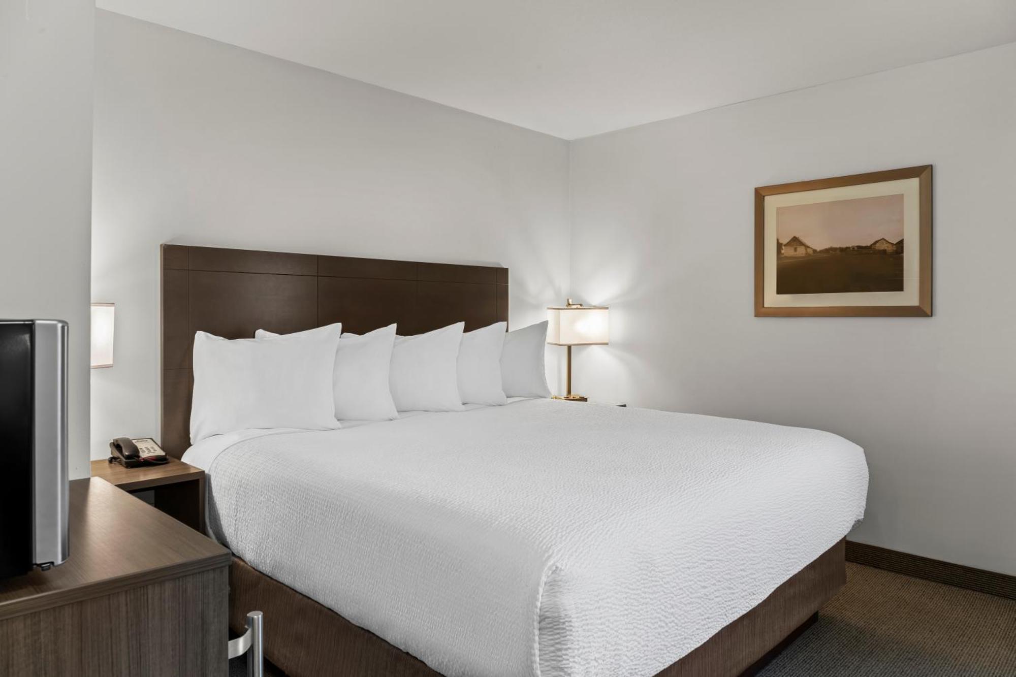 Days Inn By Wyndham Steinbach Extérieur photo